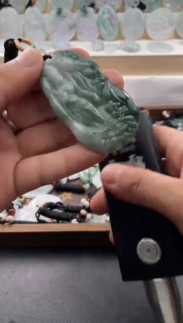 颈饰未镶嵌翡翠....10/12/.31