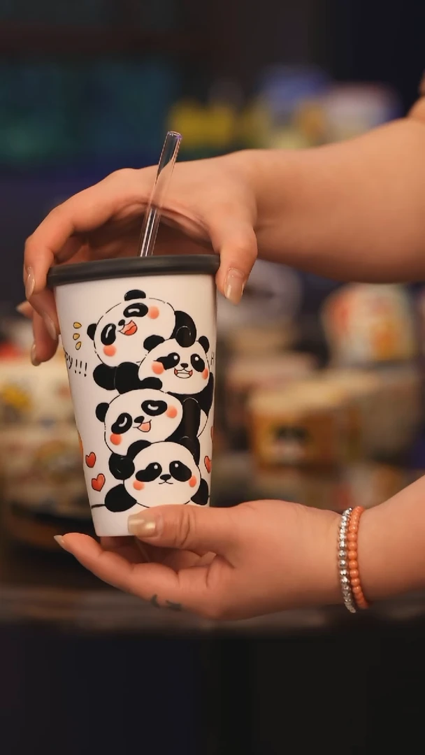 【闪购商品】摆件景德镇釉下彩绘设计师款式陶瓷