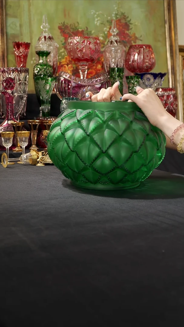 骨瓷婷婷中古器物如图所示96
