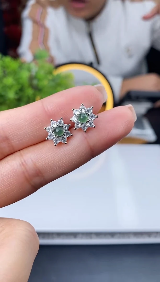 【闪购商品】翡翠颈饰合金批量货品 多样性发其一/0988