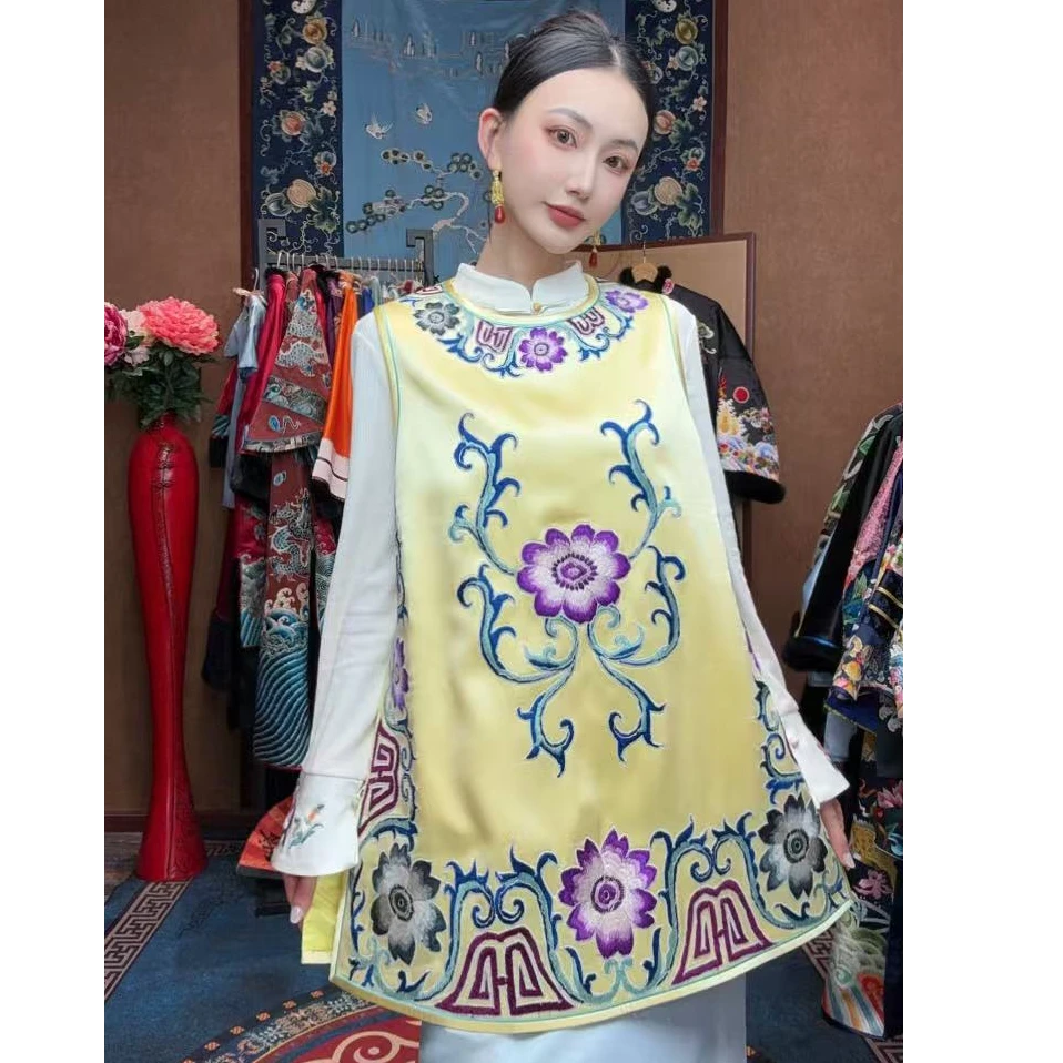 常规款圆领老绣花卉百搭经典中长款马甲