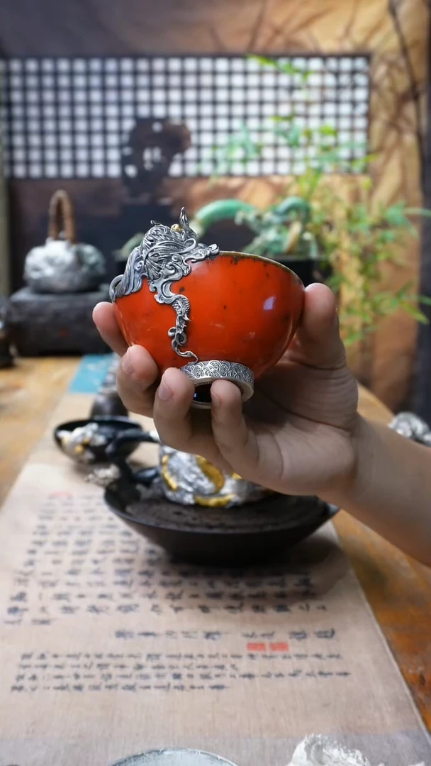 欲山行  鲤鱼汝窑红杯子