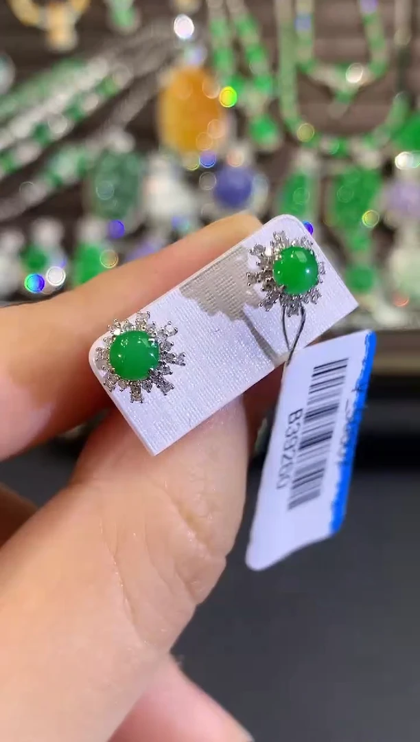 18K金镶嵌翡翠耳饰B99