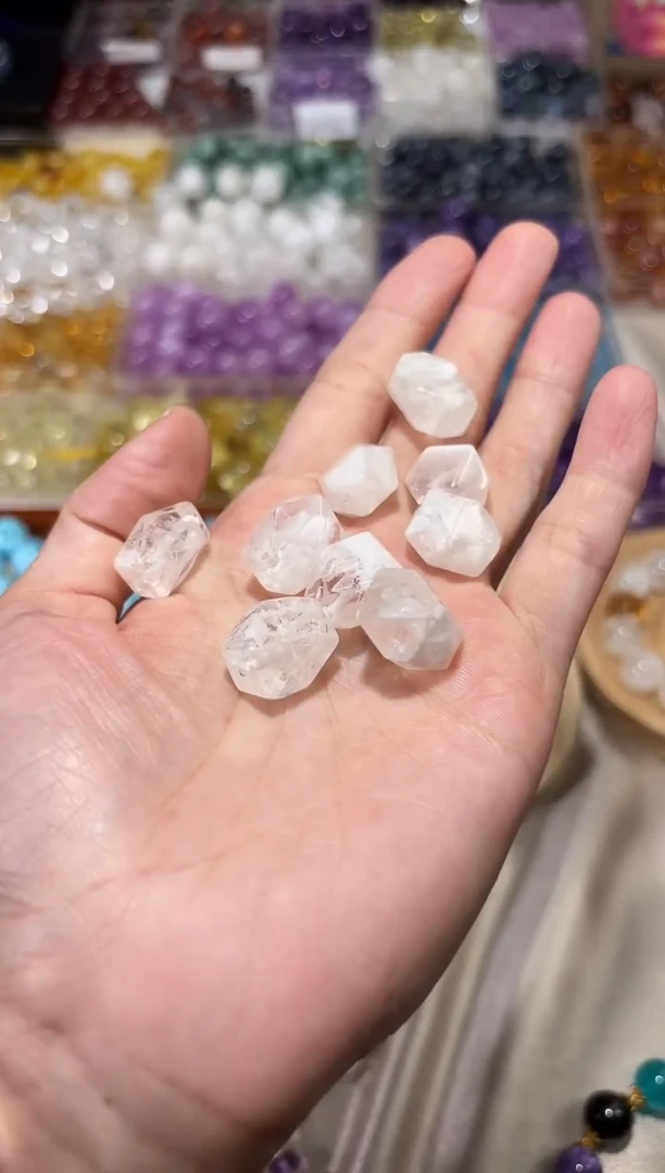 水晶手串未镶嵌H66白雪花随型卡12单颗