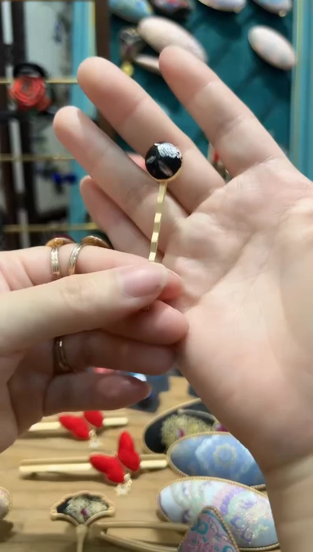 【闪购商品】【一物一拍专车】芙蓉锦鸡一字夹1号位