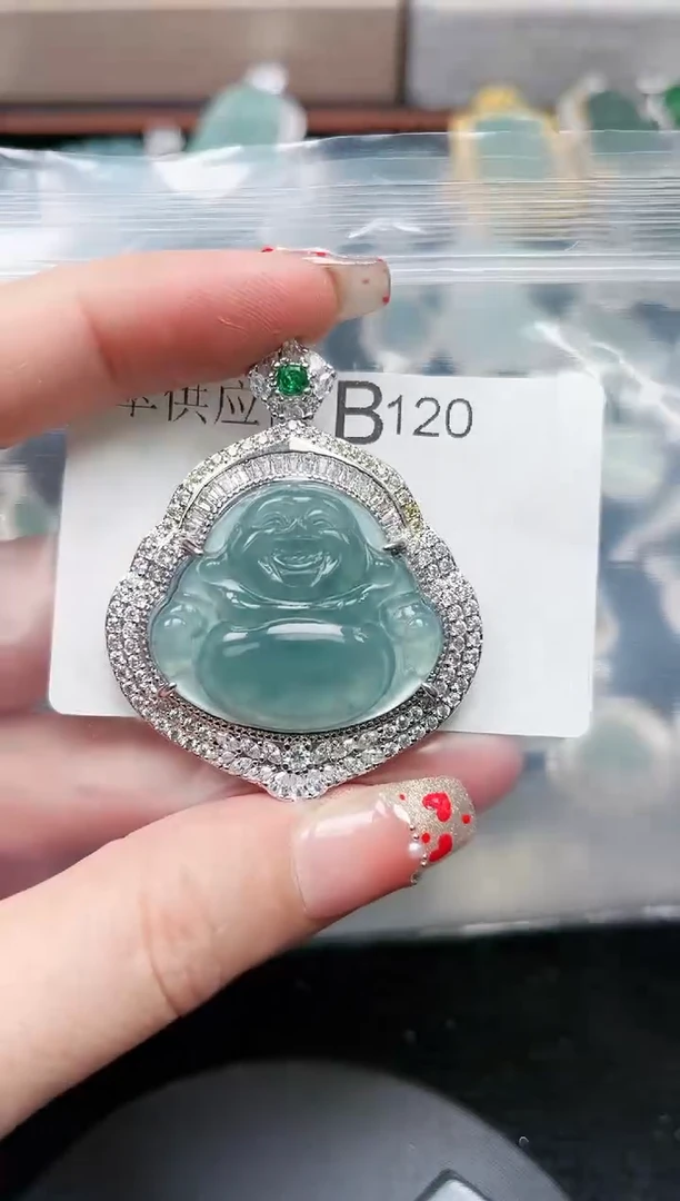 【闪购商品】翡翠颈饰未镶嵌120赠皮绳