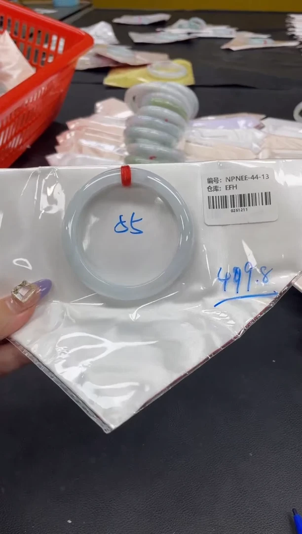 未镶嵌手镯翡翠翡翠手镯