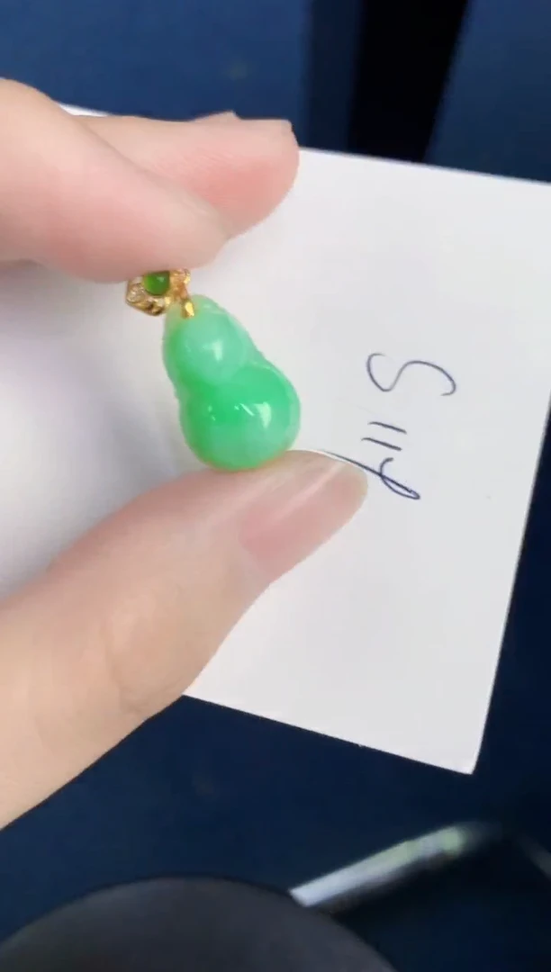 颈饰未镶嵌翡翠天然翡翠缅甸A货