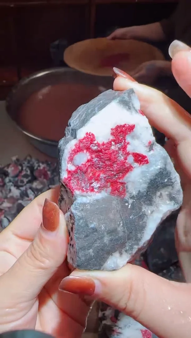 天然辰砂朱砂毛料12