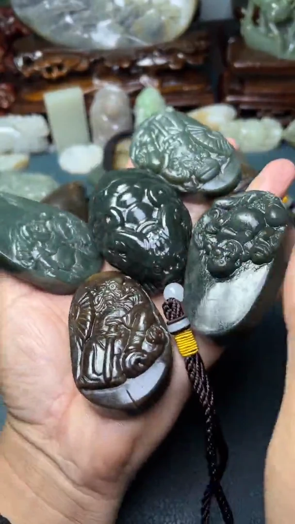 未镶嵌和田玉把件5