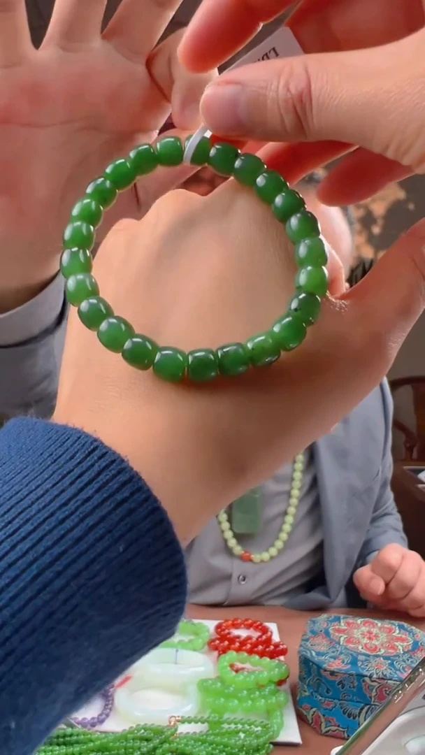 颈饰未镶嵌和田玉a10