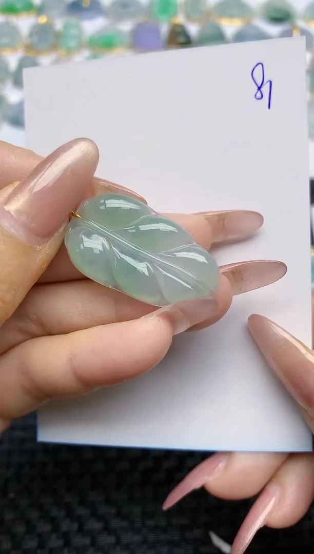 【闪购商品】翡翠颈饰18K金镶嵌天然A货翡翠 81