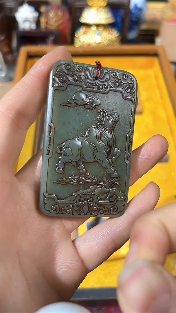 【闪购商品】和田玉吊坠(赠链)未镶嵌老妹专属心意链接
