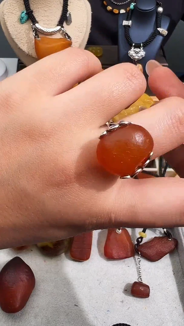 【闪购商品】蜜蜡裸石未镶嵌似玉