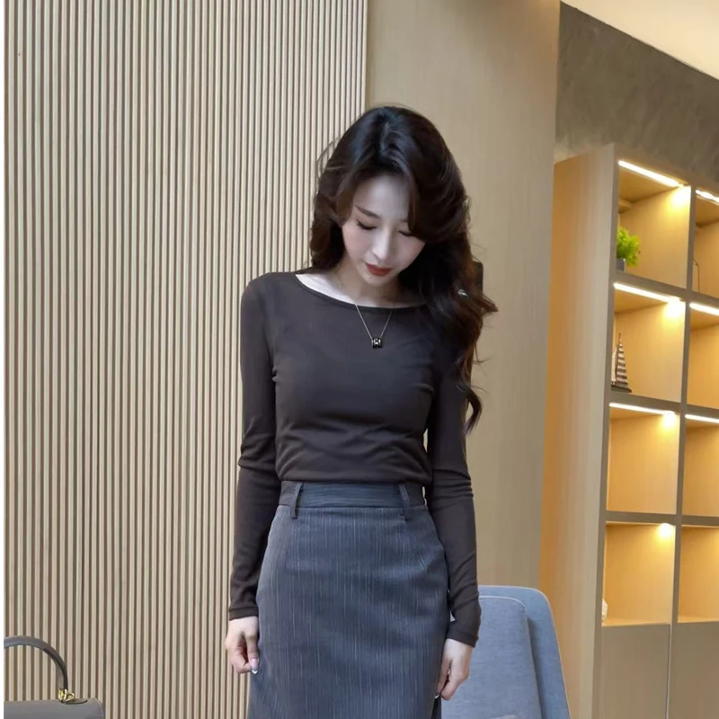 【梦婷家】法式气质修身织衫女2025春秋新款内搭套头打底衫-2560