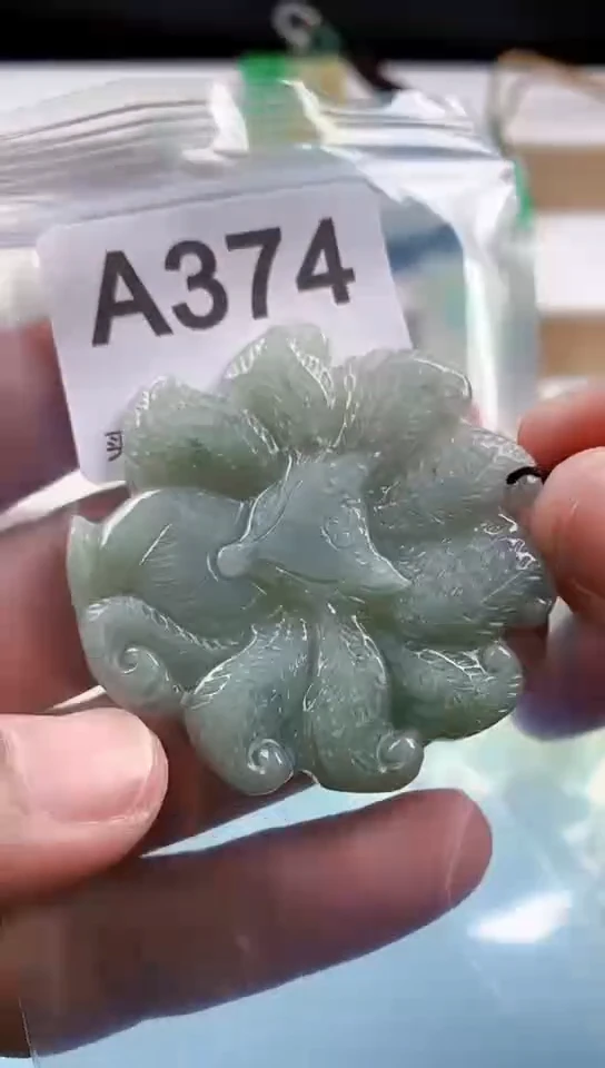 【闪购商品】翡翠挂件未镶嵌天然翡翠吊坠挂件