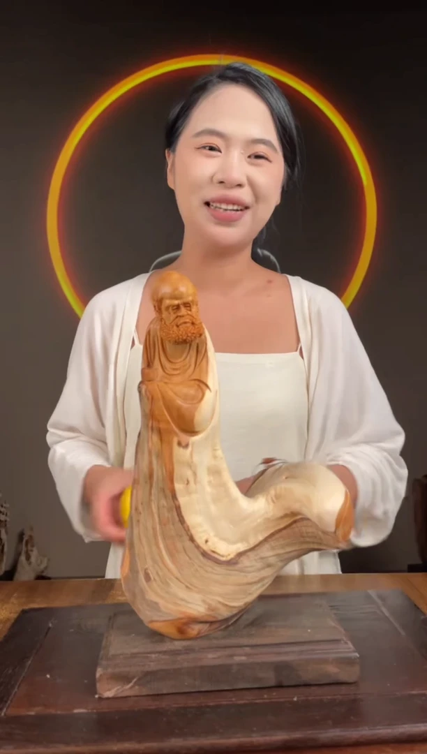 柏木（崖柏）手工摆件,先抢先得 编号:222