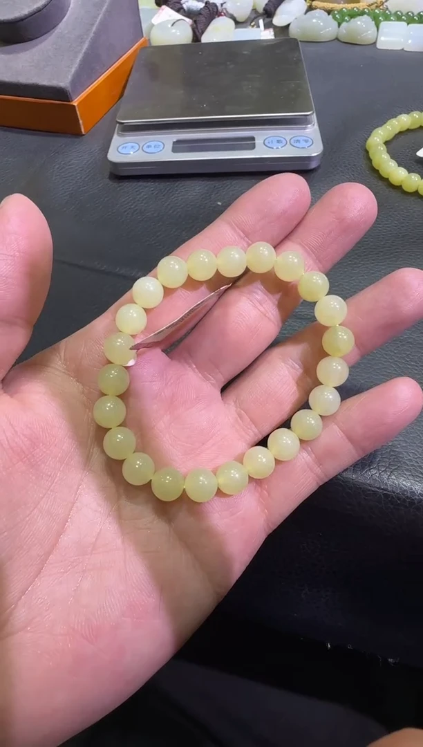 未镶嵌手串和田玉若羌冰黄口卡8手串（产地直发）