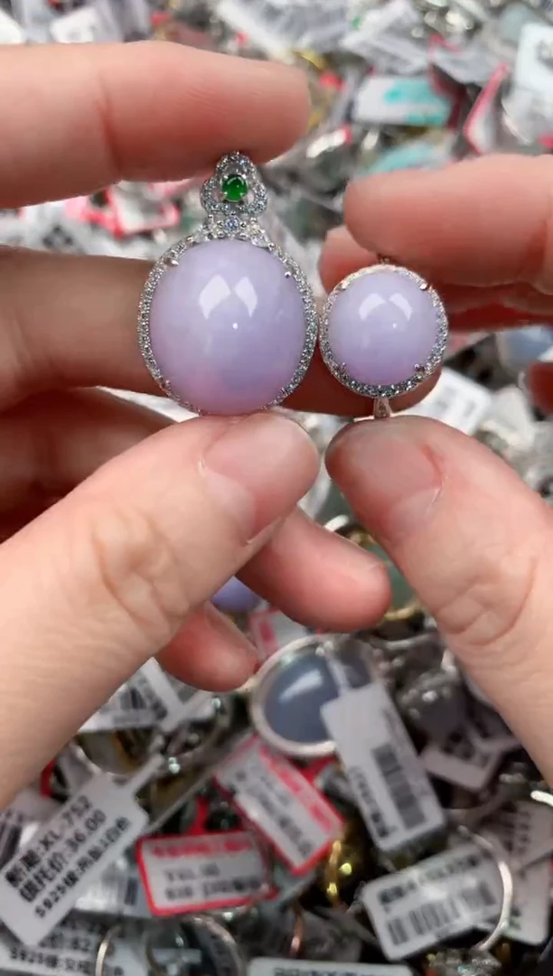 银S925镶嵌戒指翡翠333       4