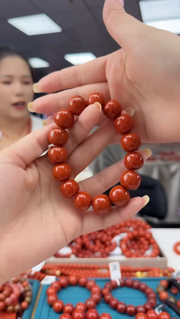 南红玛瑙珠串未镶嵌多样发其一/15/92199641