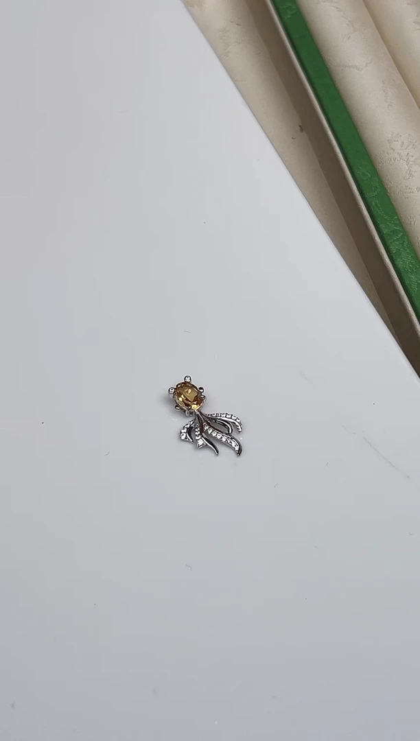 吊坠(赠链)未镶嵌水晶悦4020