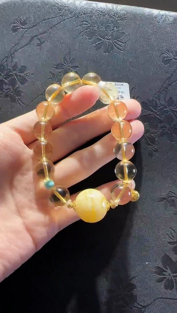 18K金镶嵌手串水晶黄水尺寸12mm白花蜡尺寸18.9mm