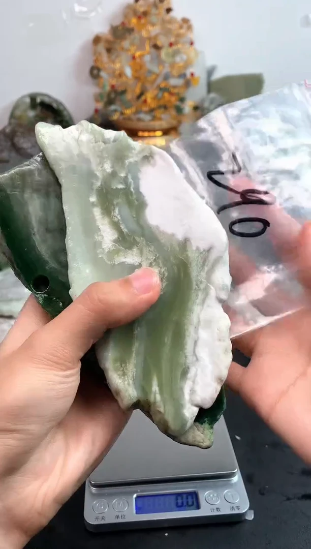 未镶嵌和田玉摆件290