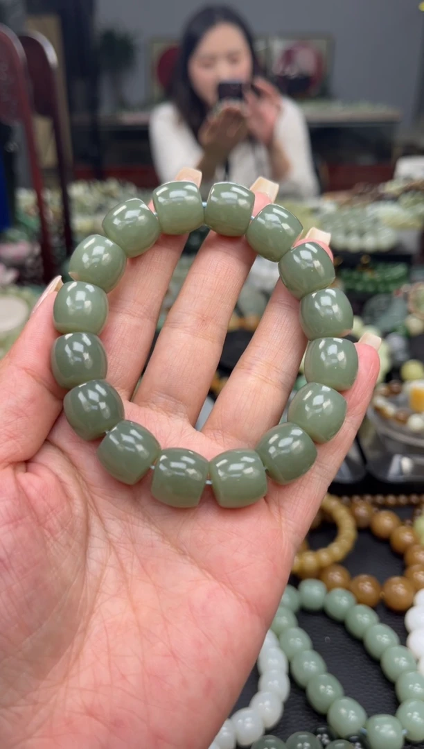 【闪购商品】和田玉手串未镶嵌新疆且末蓝卡14