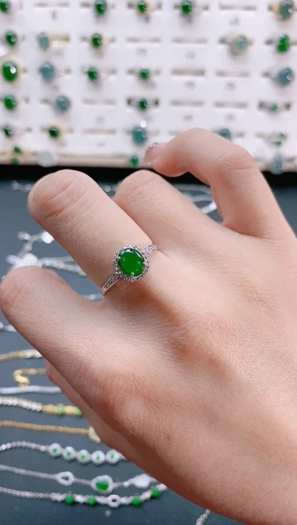 【闪购商品】翡翠戒指银S925镶嵌天然翡翠