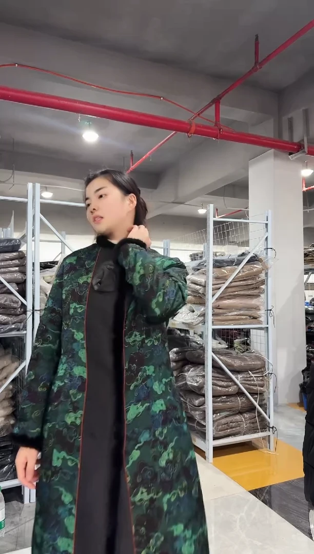 森比 6623#香云纱鹅绒服