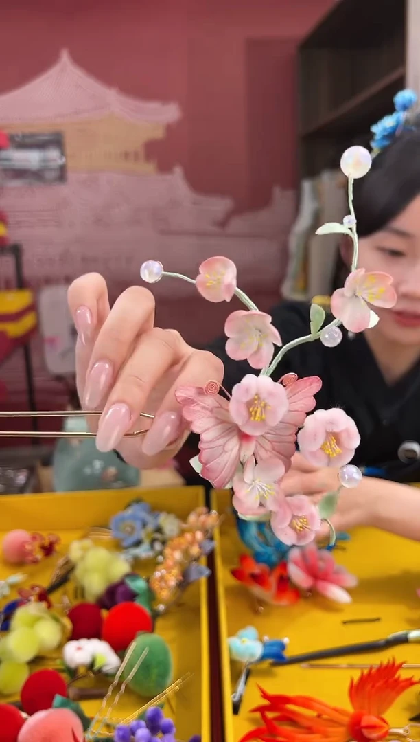 【闪购商品】刺绣 非遗绒花（发饰）