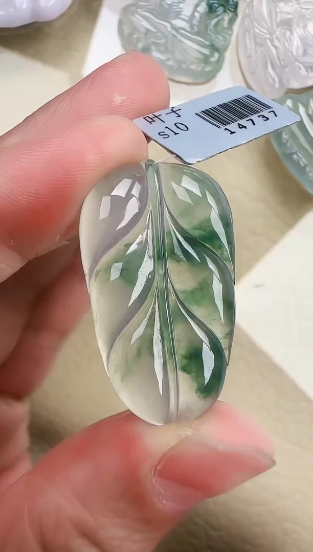 翡翠未镶嵌颈饰缅甸翡翠a货