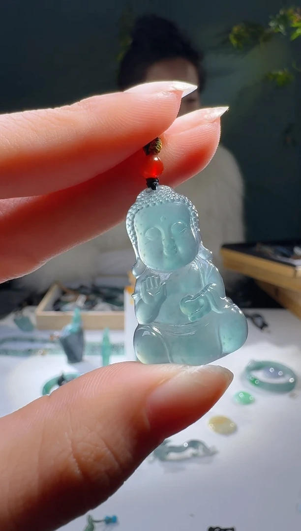 【闪购商品】翡翠颈饰未镶嵌天然A货翡翠宝宝佛