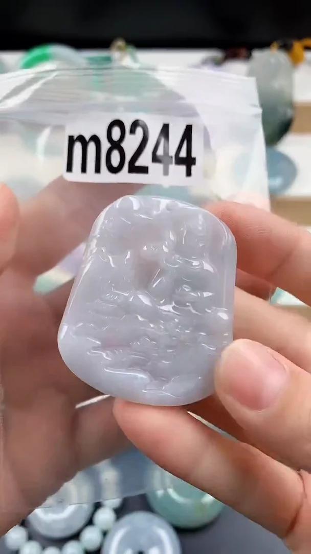颈饰未镶嵌翡翠天然翡翠吊坠挂件