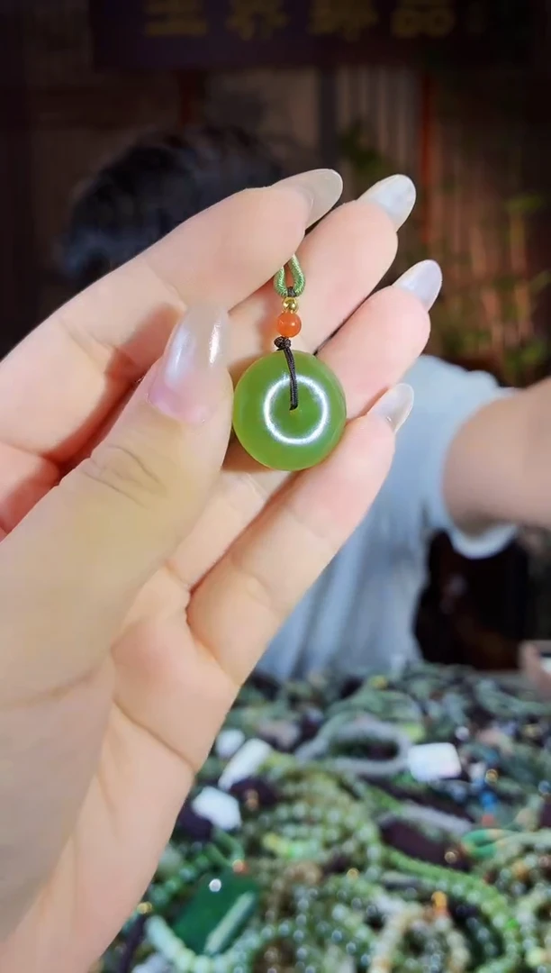 未镶嵌和田玉挂件多样性发货拍一发一