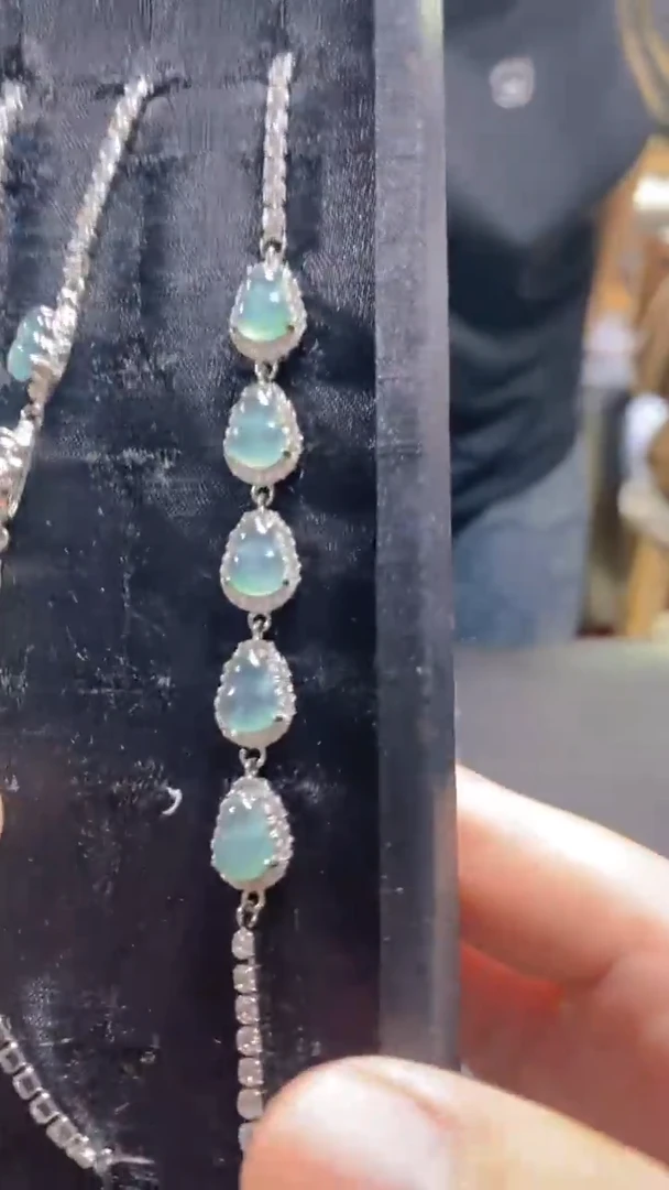 【闪购商品】翡翠手链未镶嵌0330336469多样性发一