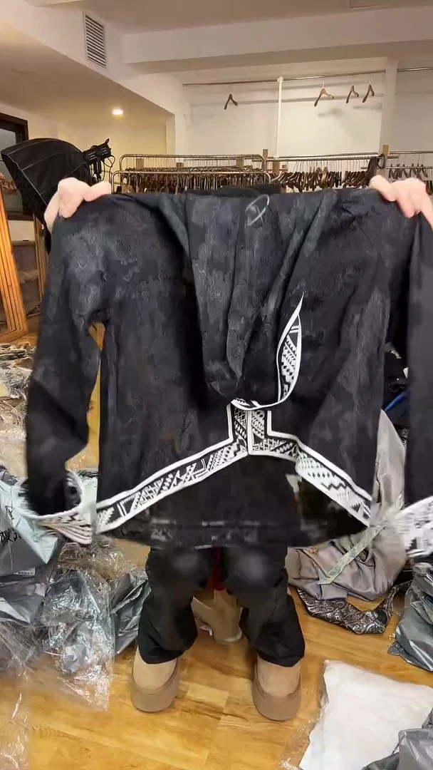 防晒 M码 130斤以里