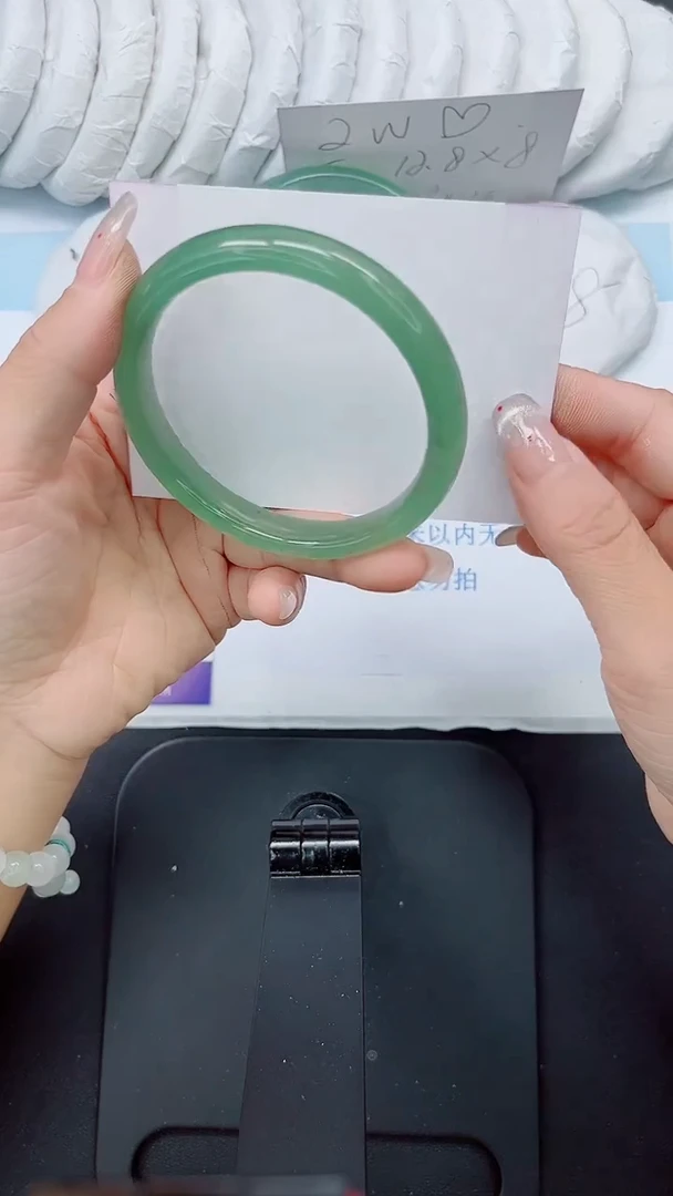 石英质玉手镯未镶嵌279-59