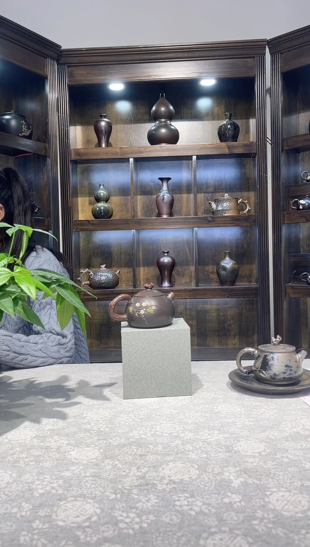 建水紫陶根艺梅花壶