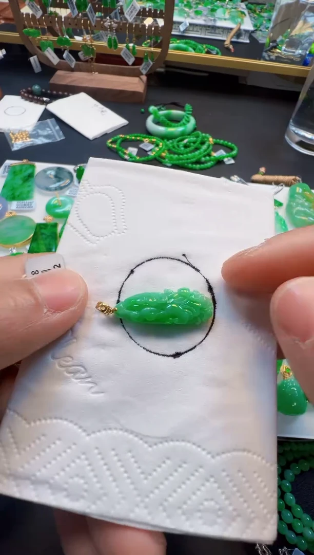 【闪购商品】定制翡翠18K金镶嵌288元