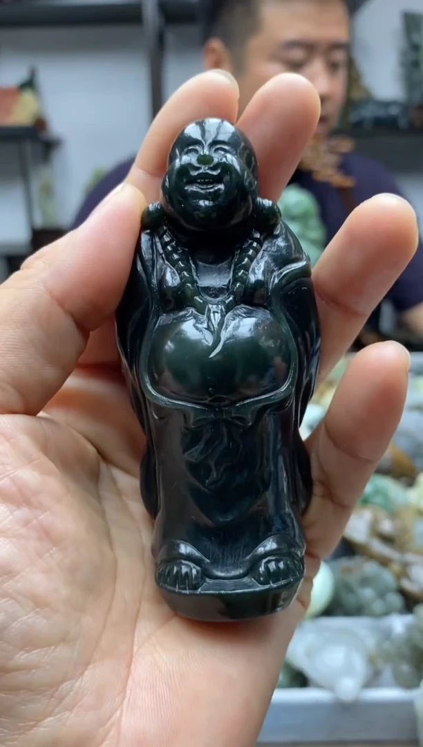 未镶嵌和田玉把件1