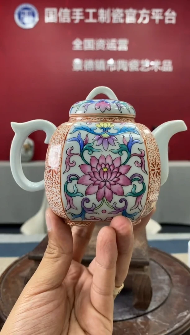 摆件a877景德镇瓷器一件