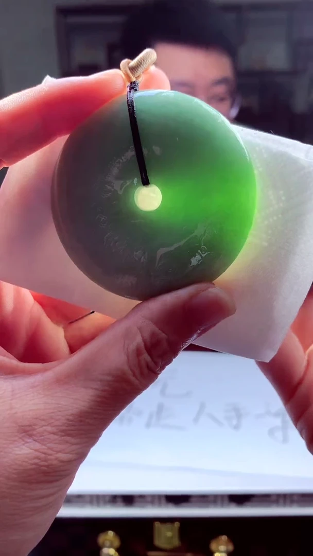 翡翠未镶嵌颈饰天然翡翠（拍一发一）