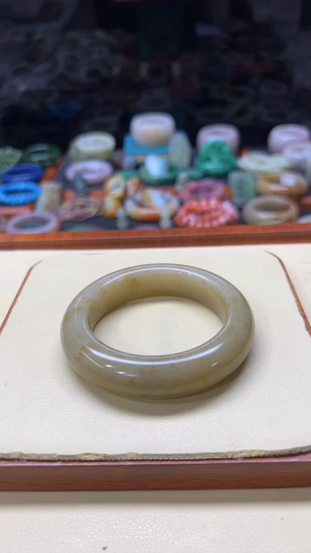 未镶嵌手镯石英质玉****233
