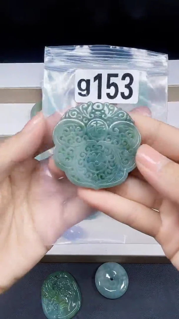 颈饰未镶嵌翡翠翡翠珠宝吊坠挂件