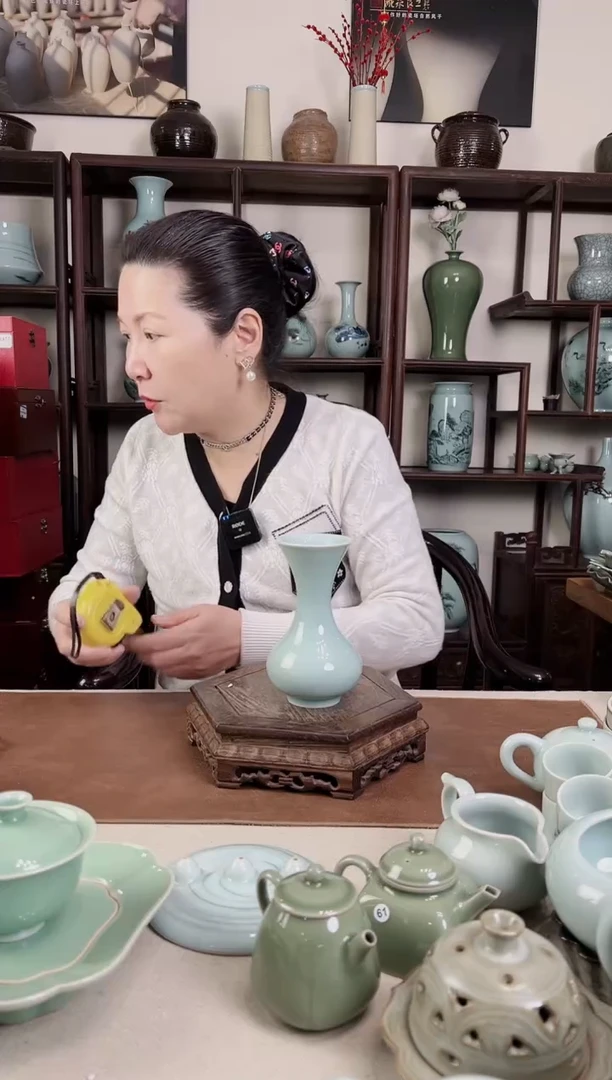 【闪购商品】杯纯手工 粉青 撇口小花器