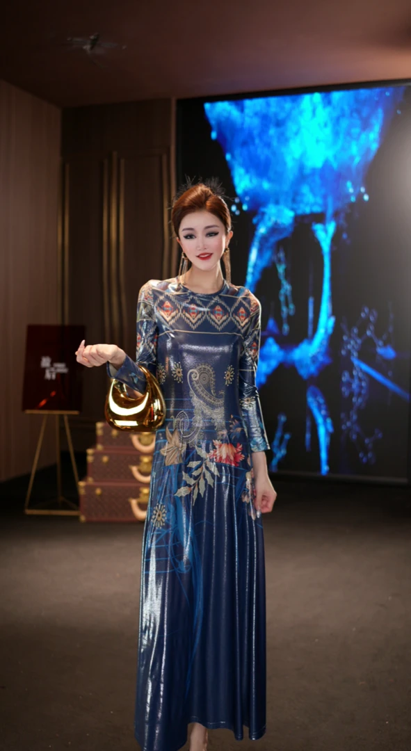 (娴儿)-高贵轻奢秋季减龄法式设计师连衣裙D29304