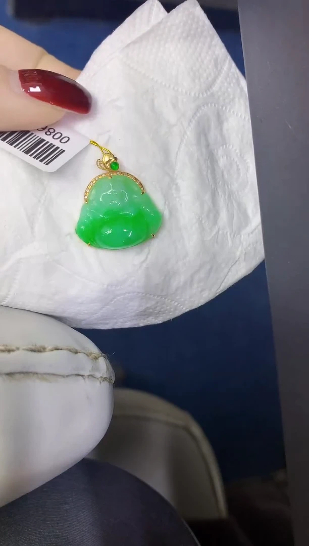 颈饰18K金镶嵌翡翠缅甸天然翡翠A货