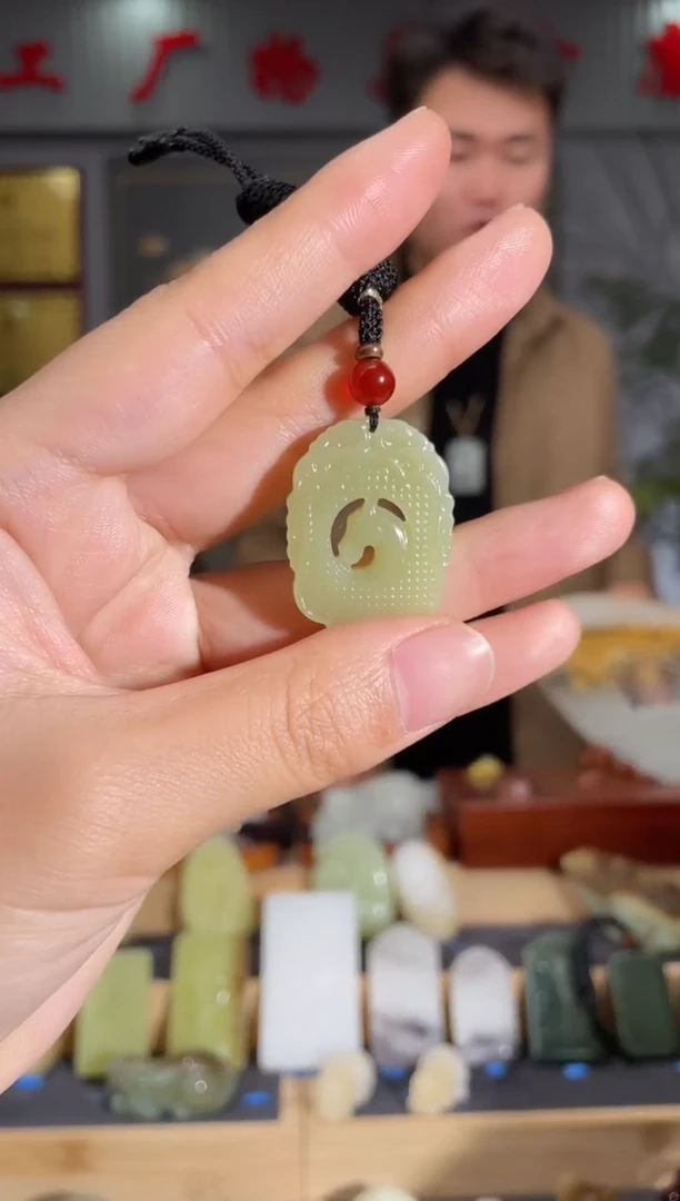 【闪购商品】和田玉颈饰未镶嵌拍一发一 多样性发货