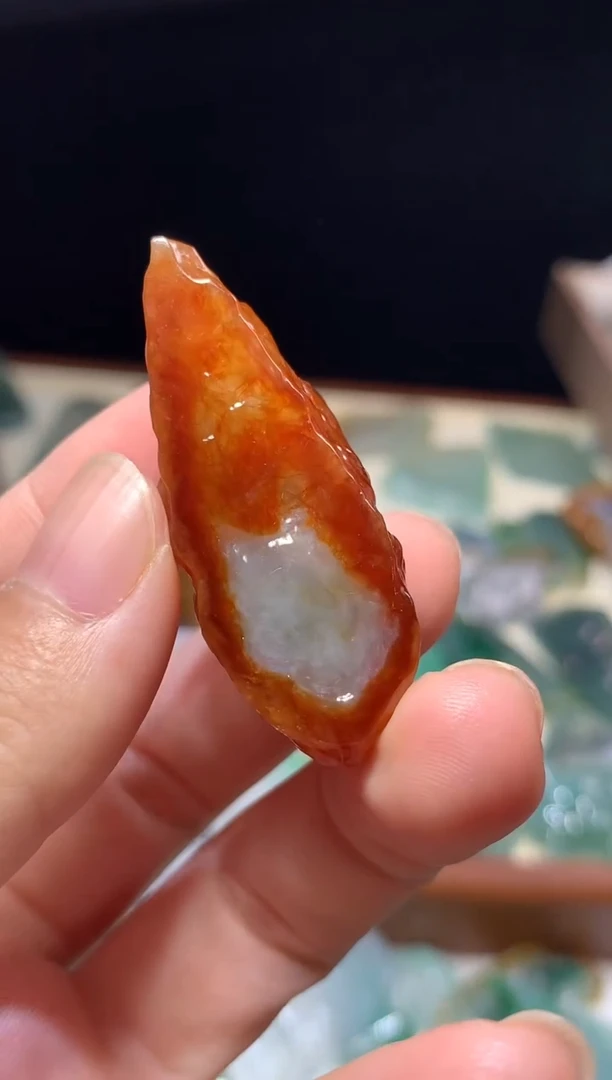 吊坠(不含链)未镶嵌翡翠千*月吊坠